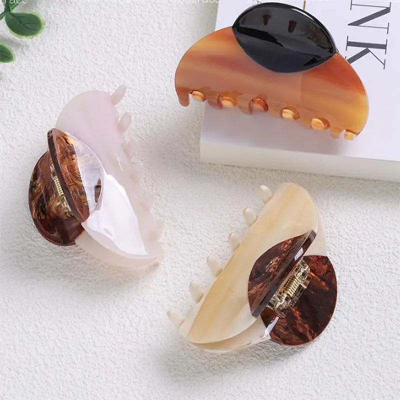 

Classic Style Elegant Hairpins Vintage Two-Tone Hair Clip Hair Claw Acetate Hair Clips Headband Casual Daily Dressing Headdress