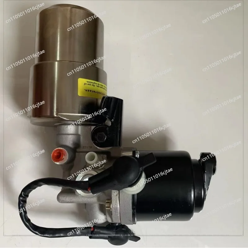 For MN102843, MR977462 + MN102844/4630A012 Brake Booster Pump