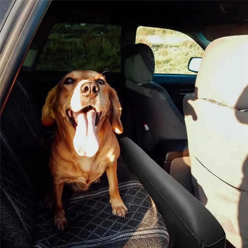 ABFI Cama de viagem para carro Cama inflável Assento traseiro Colchão de ar inflável Acessórios para interior do carro Acessórios para acampamento autônomo