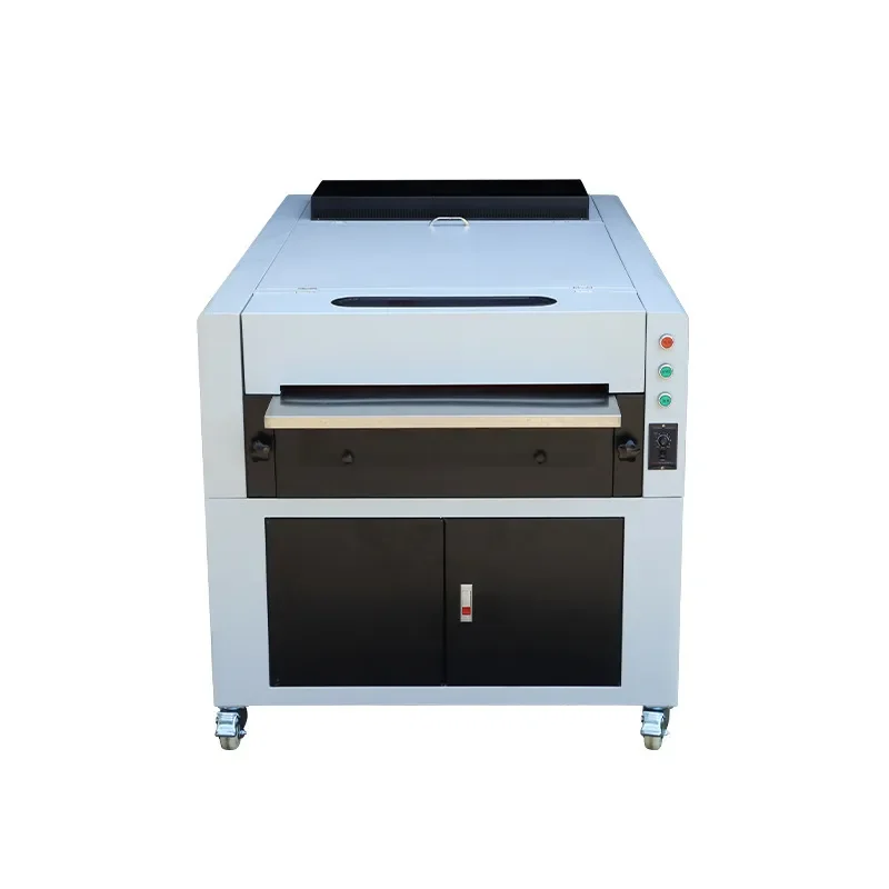 High Quality Paper UV Coater Laminated with Vanishing Oil for Printing Finishing