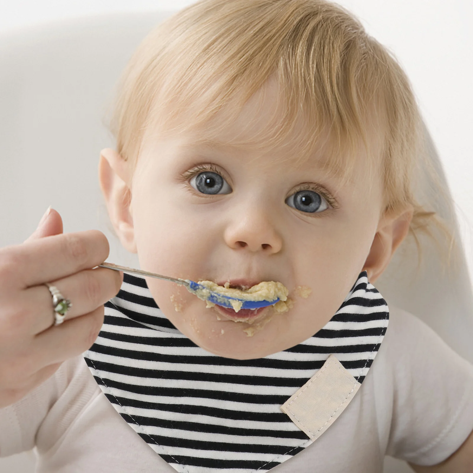 

3 шт., детский нагрудник, хлопковое мягкое полотенце для слюней, водонепроницаемое полотенце для младенцев, треугольный шарф, тканевый хлопковый нагрудник для новорожденных