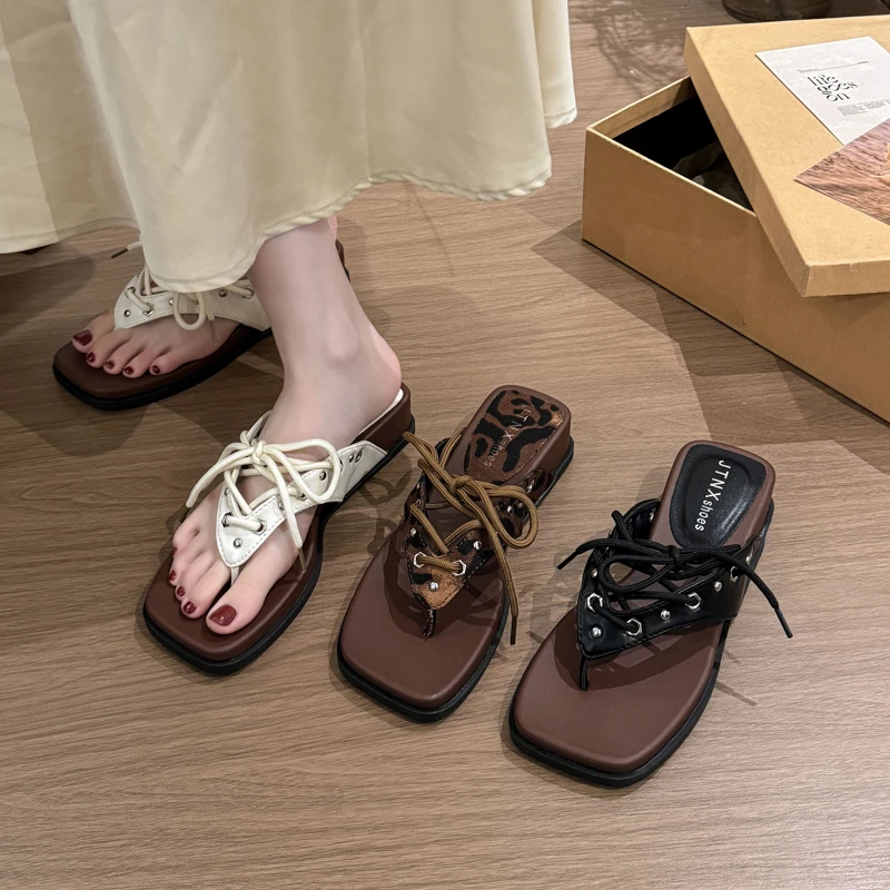 New Summer Women Platform Thick Bottom Slippers Outdoor Non Slip Shoes Clip Toe Height Increase Slope heel square toe sandals
