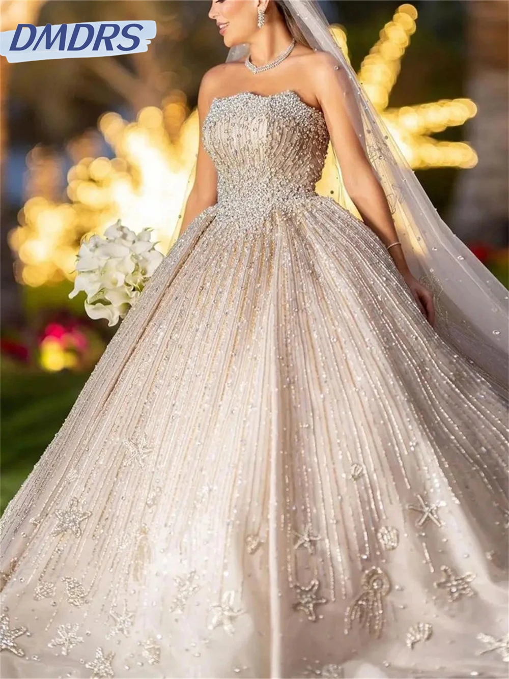 Encantador vestido de noiva sem alças, elegante vestido sem mangas, luxuoso vestido frisado, roupeiro sonhador, 2024