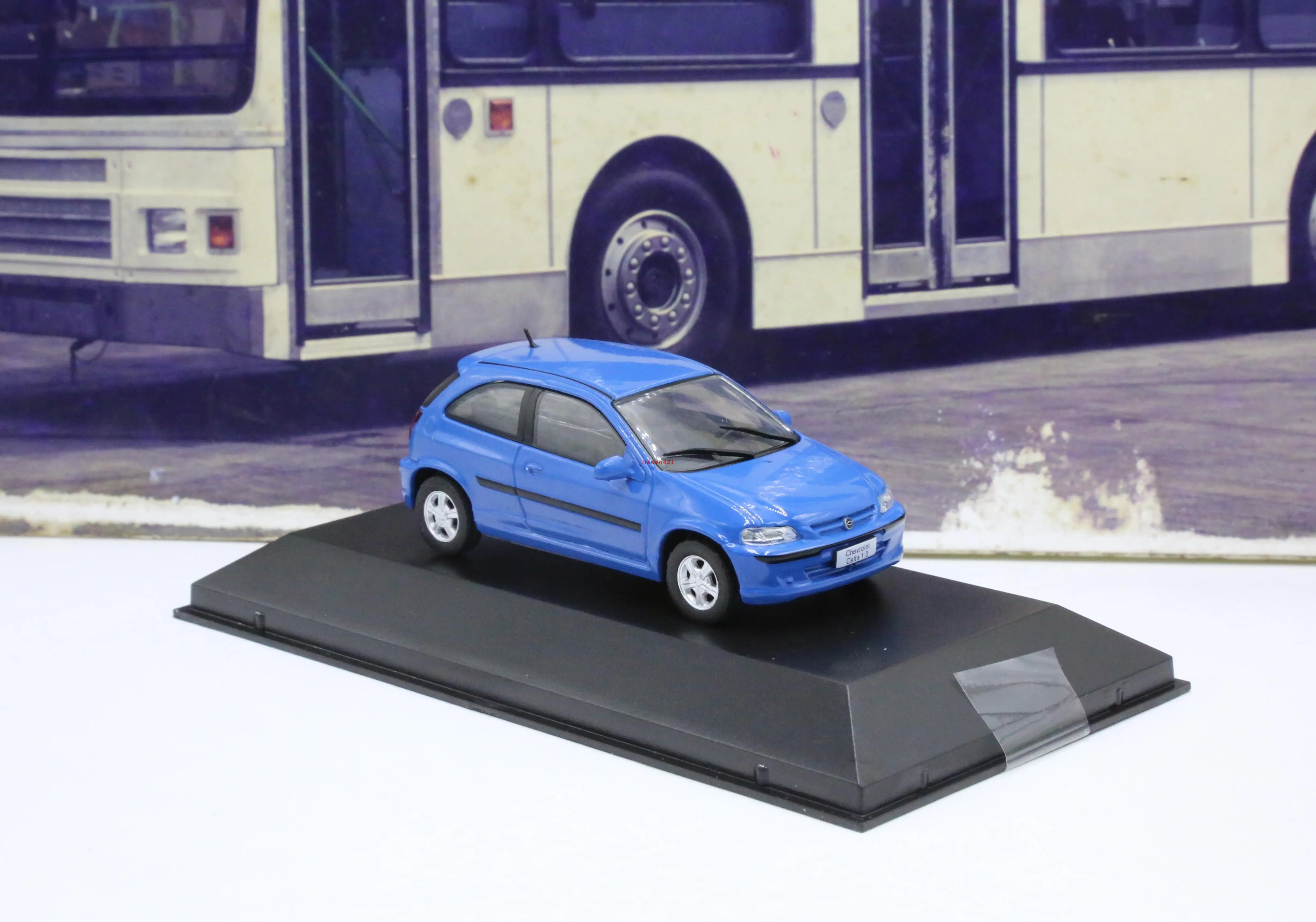 1:43 IXO シボレー セルタ 1.0 200 高シミュレーション合金車モデル コレクタブルおもちゃ ギフト 記念品 ディスプレイ装飾品