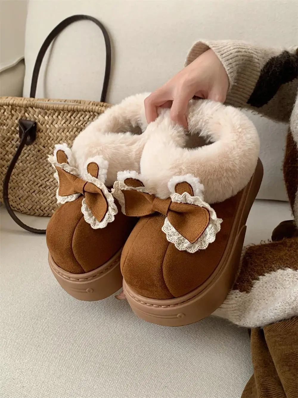 

Women Slippers Ankle Snow Boots Warm Plush Loop Mouth Snow Boots Women's Lace Bow Winter Outdoor Cotton Home Shoes Boots