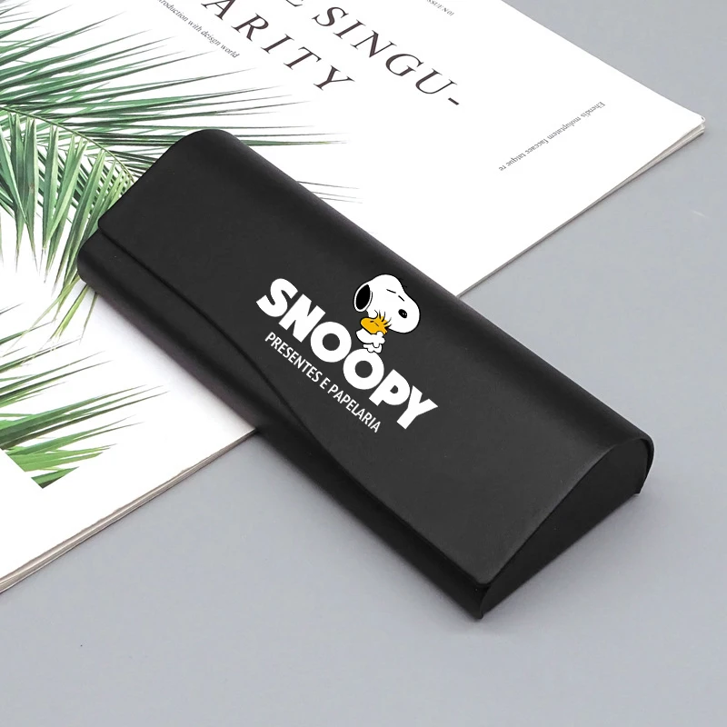 Etui na okulary Snoopys Fashion dla kobiet i mężczyzn, ochronne pudełko na okulary przeciwsłoneczne, unisex, akcesoria, wodoodporne etui na okulary korekcyjne i do czytania.
