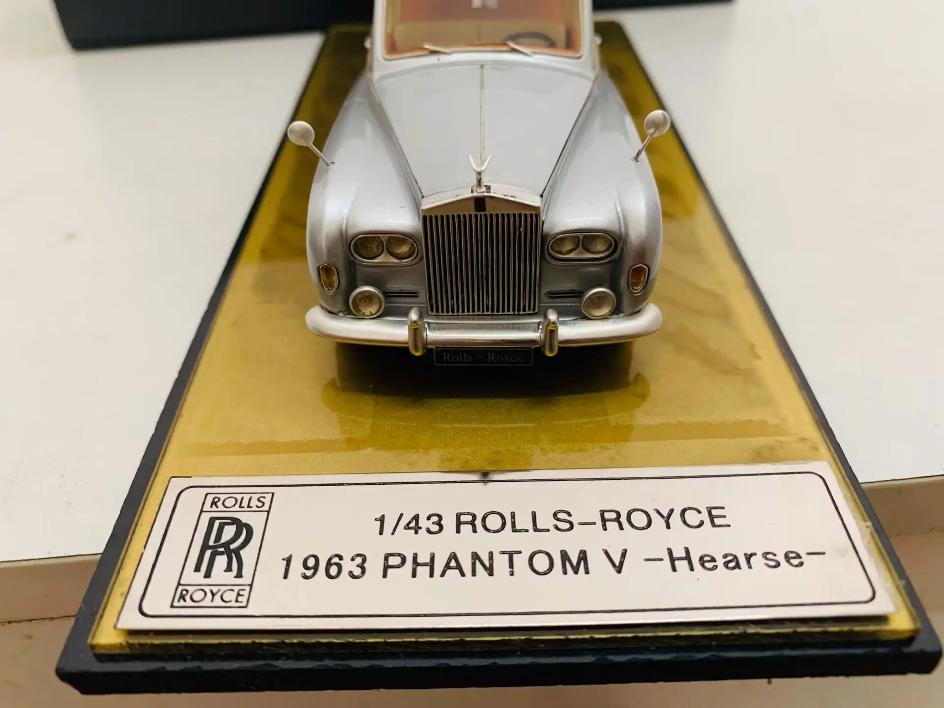 1963 Phantom V Hearse Bestattungswagen Silver 1/43 Scale Resin Model Car