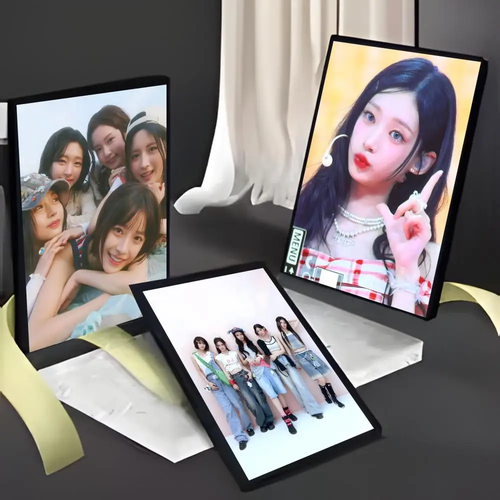 Korean Energetic Girl Group H-HITGS Poster American Film Mural Home Childrens Room Wall Decor Print