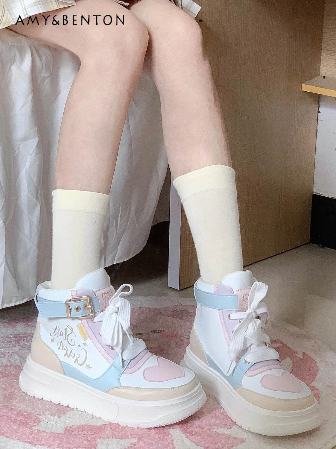 

Lolita High Platform Sneakers Cute Versatile Thick Sole Height Increasing Round Toe Heart-Shaped Mid-Heel Flat Shoes