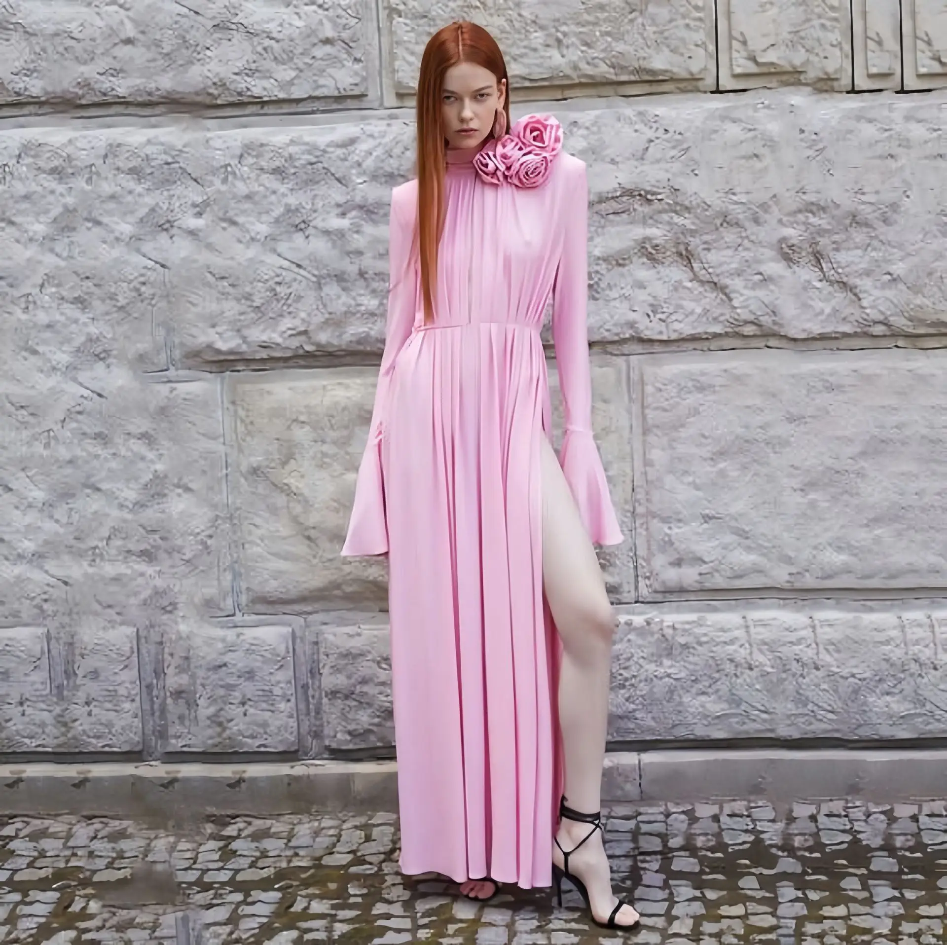 

2026 New Dress Hollow Deep V Neck Pleated Drape Three-dimensional Flower Dress