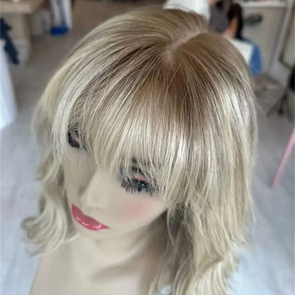 Creamy Blonde Highlights Wig with Bangs Melt Roots Natural Look Wig Glue-Free Body Wave Synthetic Fibre Lace Front Wig for Women