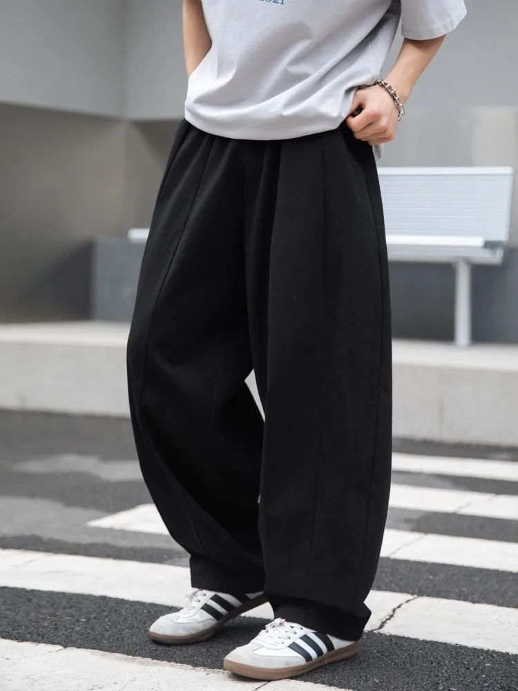 

Men's Structured Curved Hem Casual Pants SS25 Relaxed Fit Loose & Textured Streetwear Trousers