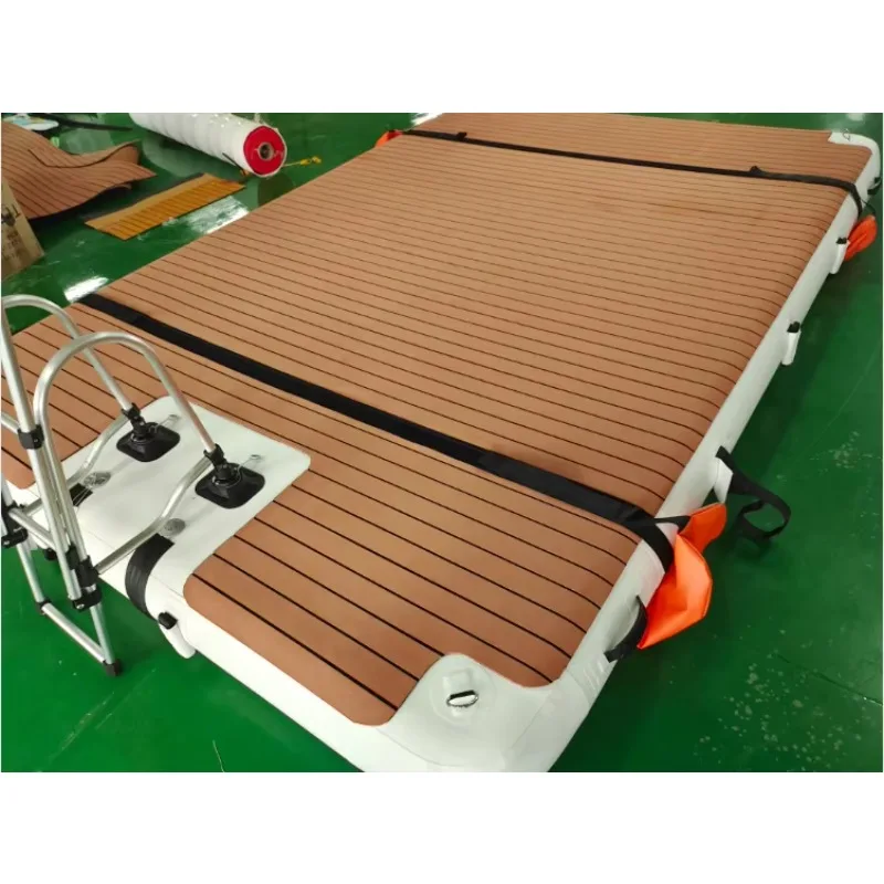 Custom Inflatable Floating Dock & Floating Pontoon Platform for  Outdoor Entertainment
