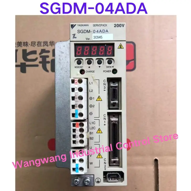 

Second-hand test OK SGDM-04ADA 400W servo drive