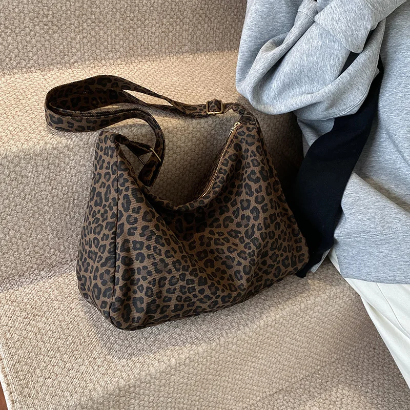 Bolso de Hombro Casual y Moderno para Mujer, Textil Suave, Gran Capacidad, Estampado de Leopardo, Estilo Retro, para Viajes Diarios