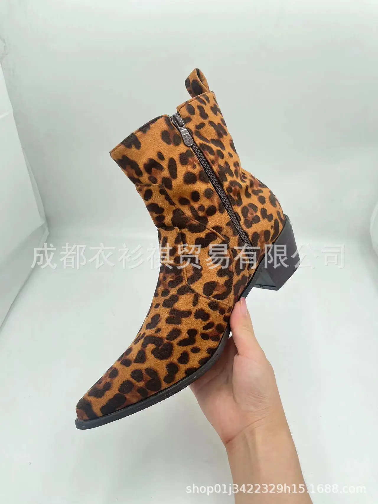 New Leopard Print Patchwork Ankle High Cut Side Zipper Pull-Up Boots with Pointed Tips for Men\'s Short Boots, Unisex