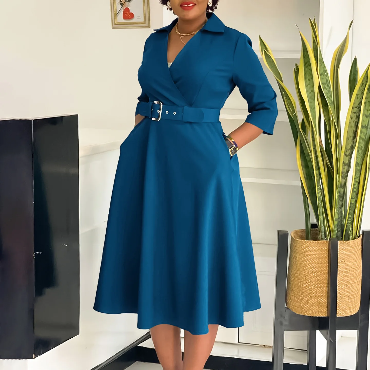 D3290 Plus Size Women's Fashion 2026 Autumn New Turn-down Collar Stylish Elegant Solid Color Large Hem Dress Beach Maxi Sexy