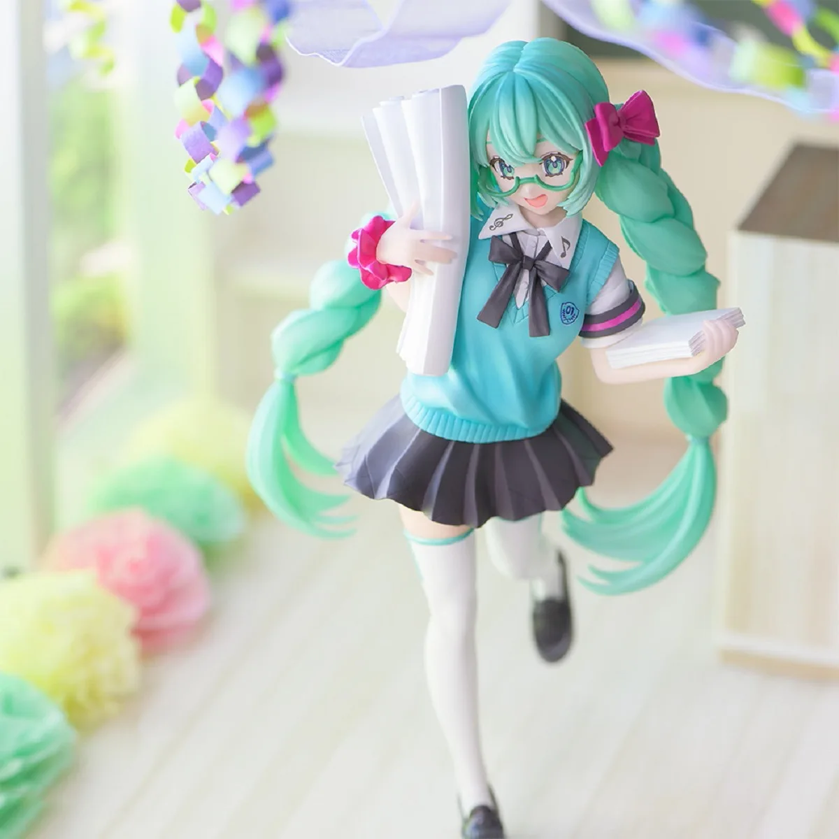 19CM Anime Hatsune Miku 16th Anniversary Commemorative School Uniform Luminasta Figure Action Figure Model Toys For Kids Gift