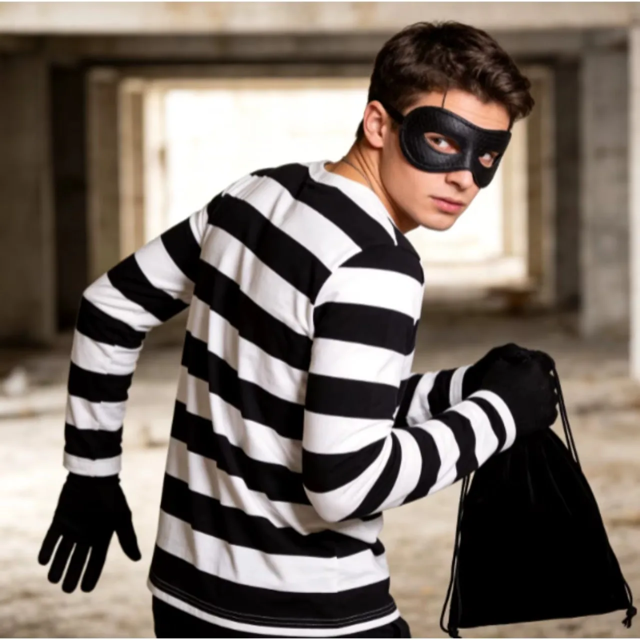 Halloween Thief Costume Set, Four-piece Set Including Striped Shirt, Hood, Gloves, and Drawstring Storage Bag