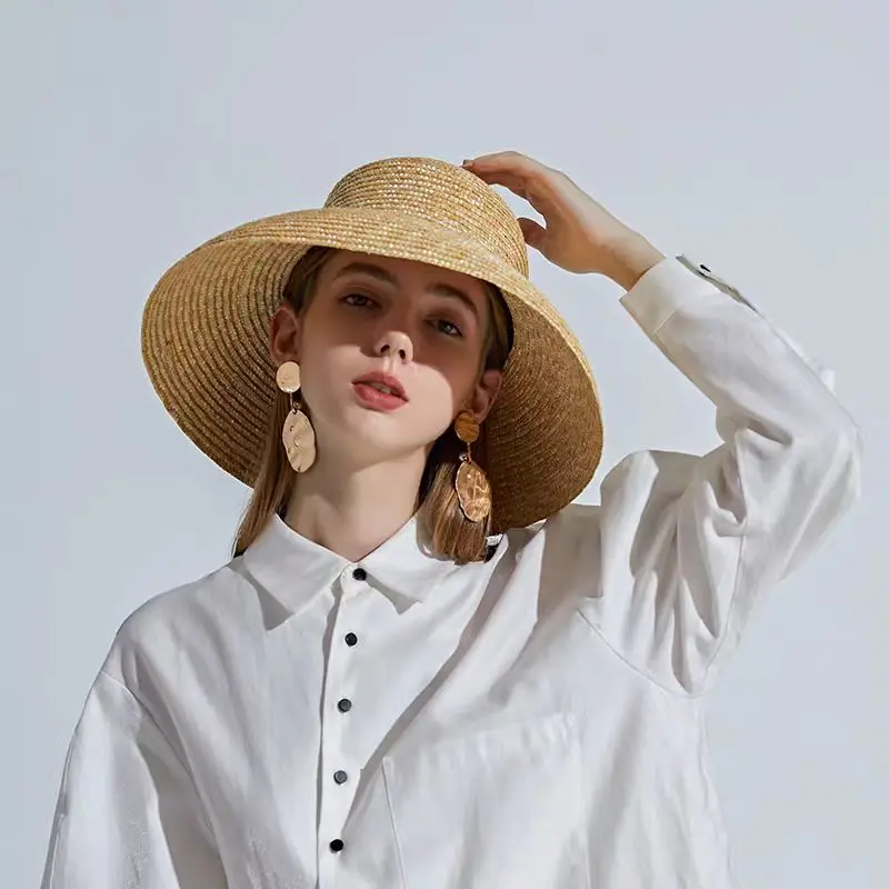 2025New Style Popular Lamp-shaped High Top Sun Hat Women's Large Wide-brimmed Summer Beach Women's UV Protection Travel Straw Ha