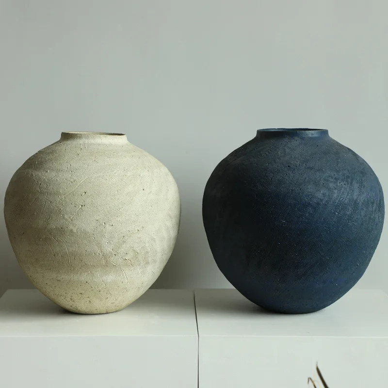 Nordic high-end wabi-sabi style pure handmade pot-bellied vase high-end sense Jingdezhen pottery tea space flower ornaments