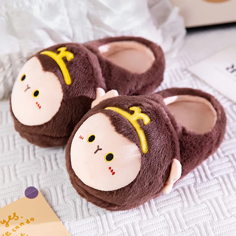 Q-version Wukong slippers plush slippers are a must-have for keeping warm indoors in winter, soft and comfortable