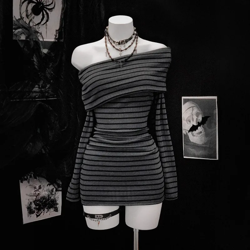 

Japanese Basic Slim Long Sleeve Stripe Tee Shirt Off Shoulder Women Tops Korean Street Slim T Shirts Summer Grunge Long T Shirt