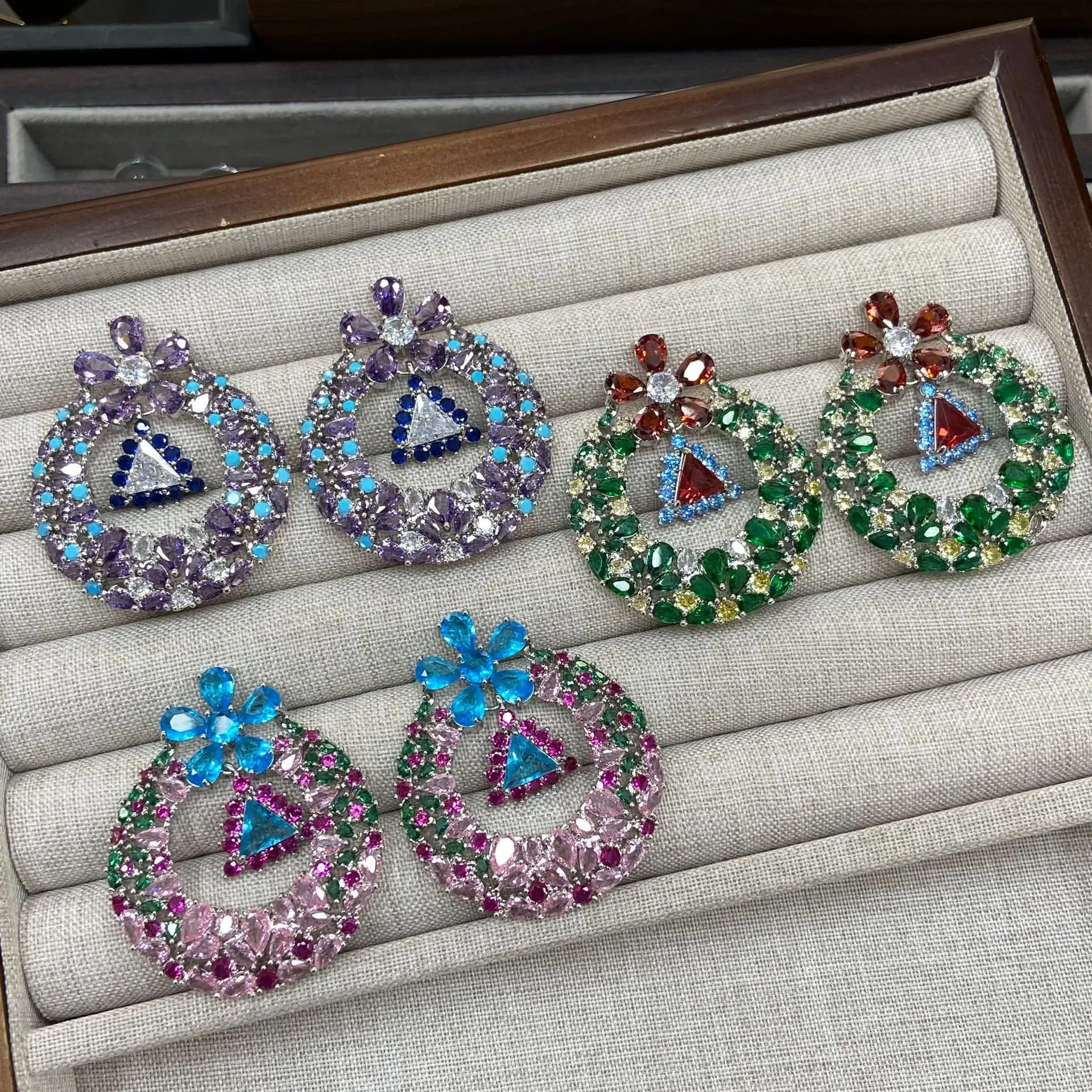 Gold‑Plated Colorful Zircon Large Hoop Flower Earrings Heavy Craft Luxury Exaggerated Statement Earrings High‑end Women Party