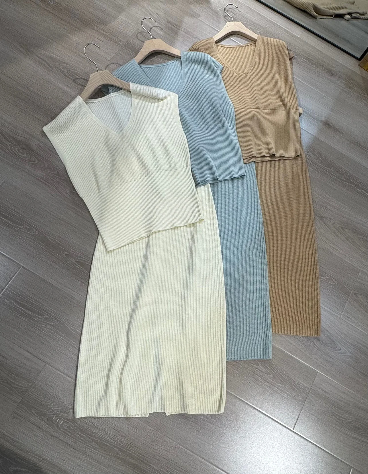 Conjunto de 2 piezas para mujer, Jersey de punto sin mangas y falda de cintura elástica, traje de primavera