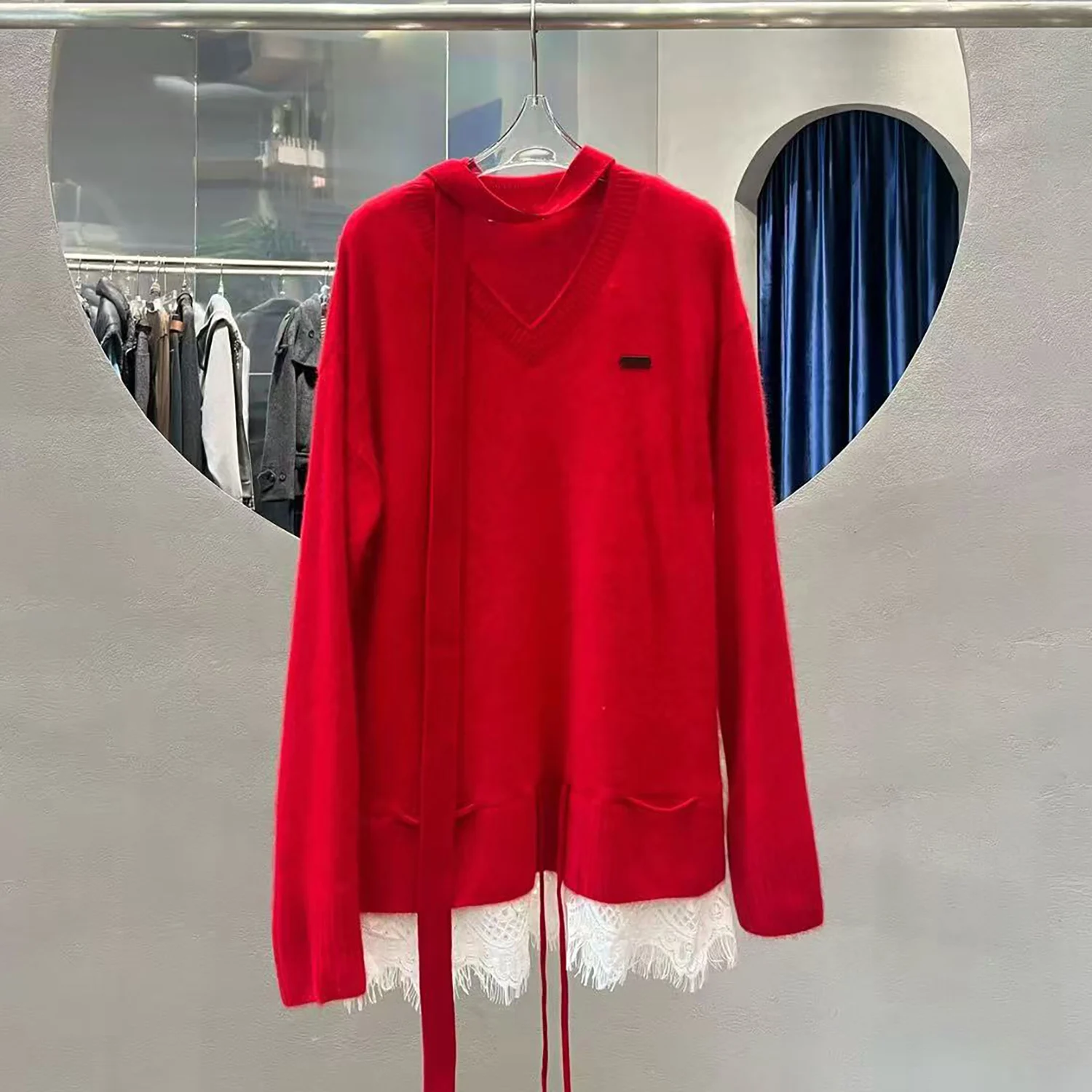 

High-End Women's Knitted Sweater with Scarf Ne Design Lace Trim Splicing Spring 2026 Faion Commute Sle Regular Fit