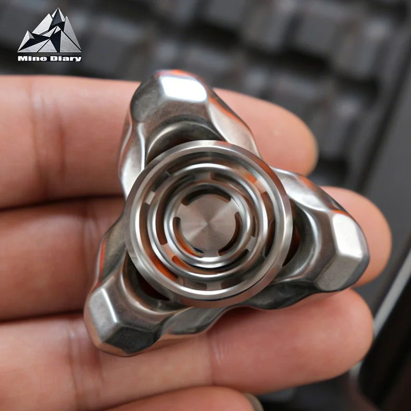 Minimalist Three-Leaf Fidget Spinner Stainless Steel Hand Spinner EDC Fidget Toy ADHD Concentration Tool Adult Stress Relief Toy