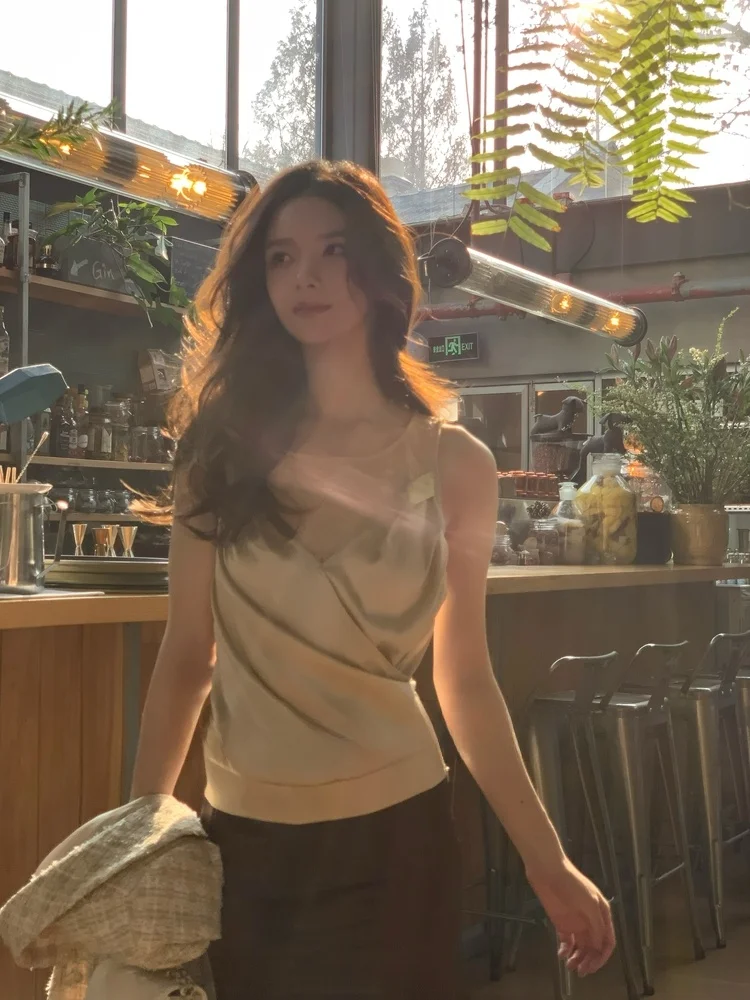 

Original Design Silk Lace Patchwork Svel Vest Top High Quali Texture Women's Faion Spring Collection 00% ...