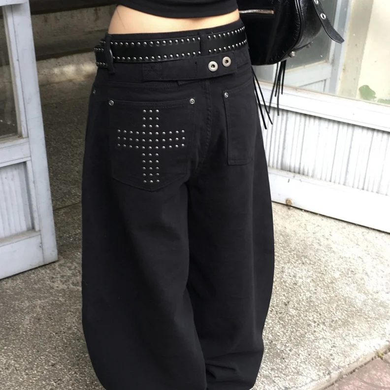 

Весна 2026: Шикарные винтажные повседневные брюки свободного кроя с дизайном Cross Blade, декорированные заклепками, с высокой талией, джинсовые, прямые штанины
