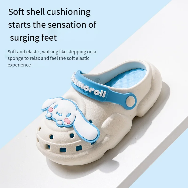 Kawaii My Melody Cinnamoroll sandal anak aksesoris sepatu kartun Kuromi kamar mandi Outdoor sandal pantai Non Slip hadiah anak perempuan