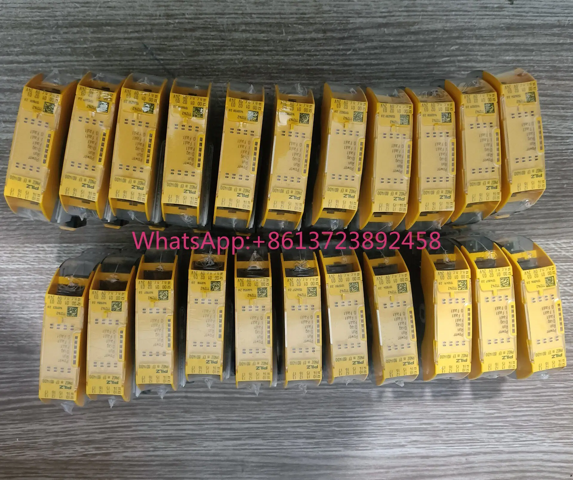 

New Pilz PILZ safety relay 772142 in Stock