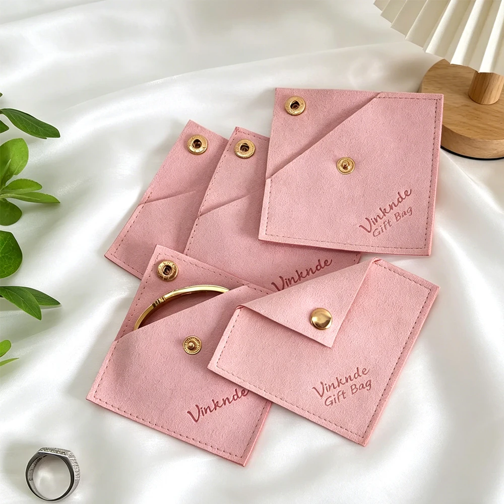 

100Pcs/Lot Custom Logo Pink Jewelry Microfiber Triangle Snap Bag Gift Organizer Pouch For Rings Key Earrings Bracelet Necklace