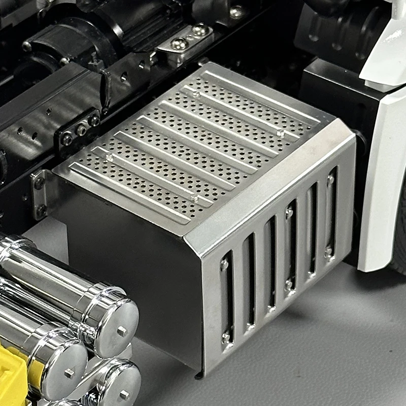 

1pcs Metal Simulation Exhaust Box for 1/14 Tamiya RC Truck SCANIA 770S R620 VOLVO BENZ Arocs MAN TGX Car Accessories