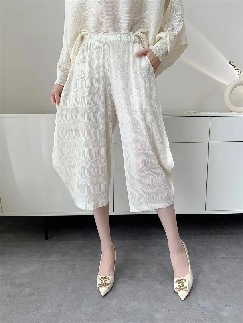 Miyake Pleated Women's Casual Solid Color Loose Large Size Elastic Waist Three-quarter Wide Leg Pants