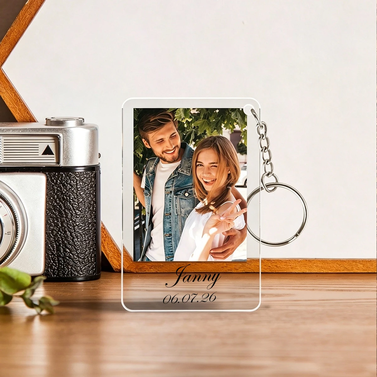 Custom Photo Acrylic Keychain Personalized Text Picture Customized Couple Family Pet Photo Keychain Gift For Lover Friend view 3