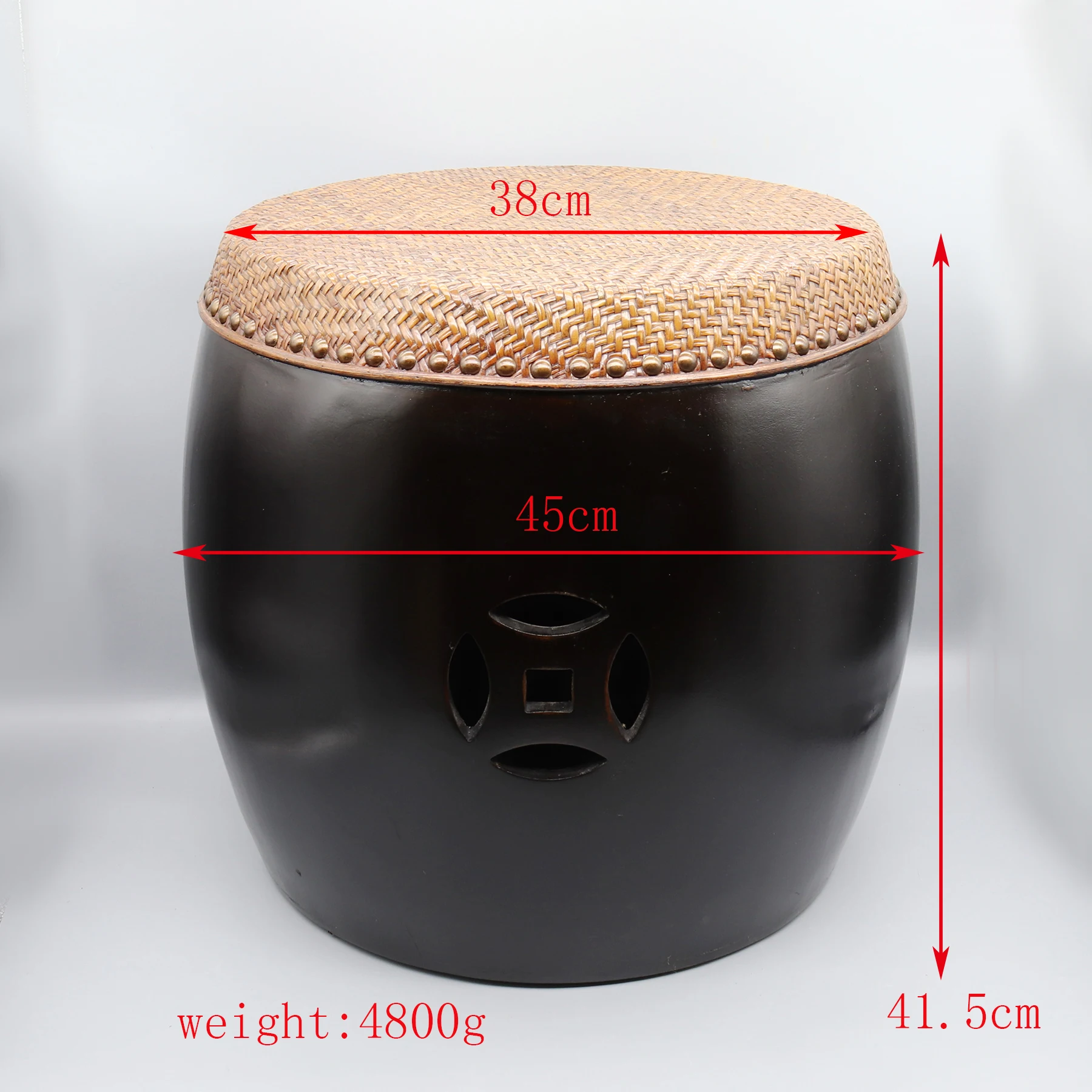 طاولة مستديرة مصنوعة حديثًا، مقعد على شكل طبل، قاعدة قوية، طاولة جانبية