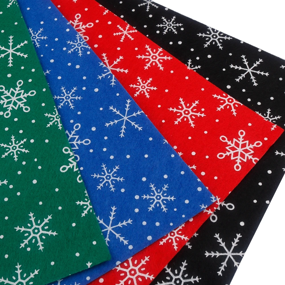 1mmThick Non-woven Polyester Cloth Felt Fabric For Sewing Quilting DIY Handmade Dolls Crafts Material Christmas Snowflake Series