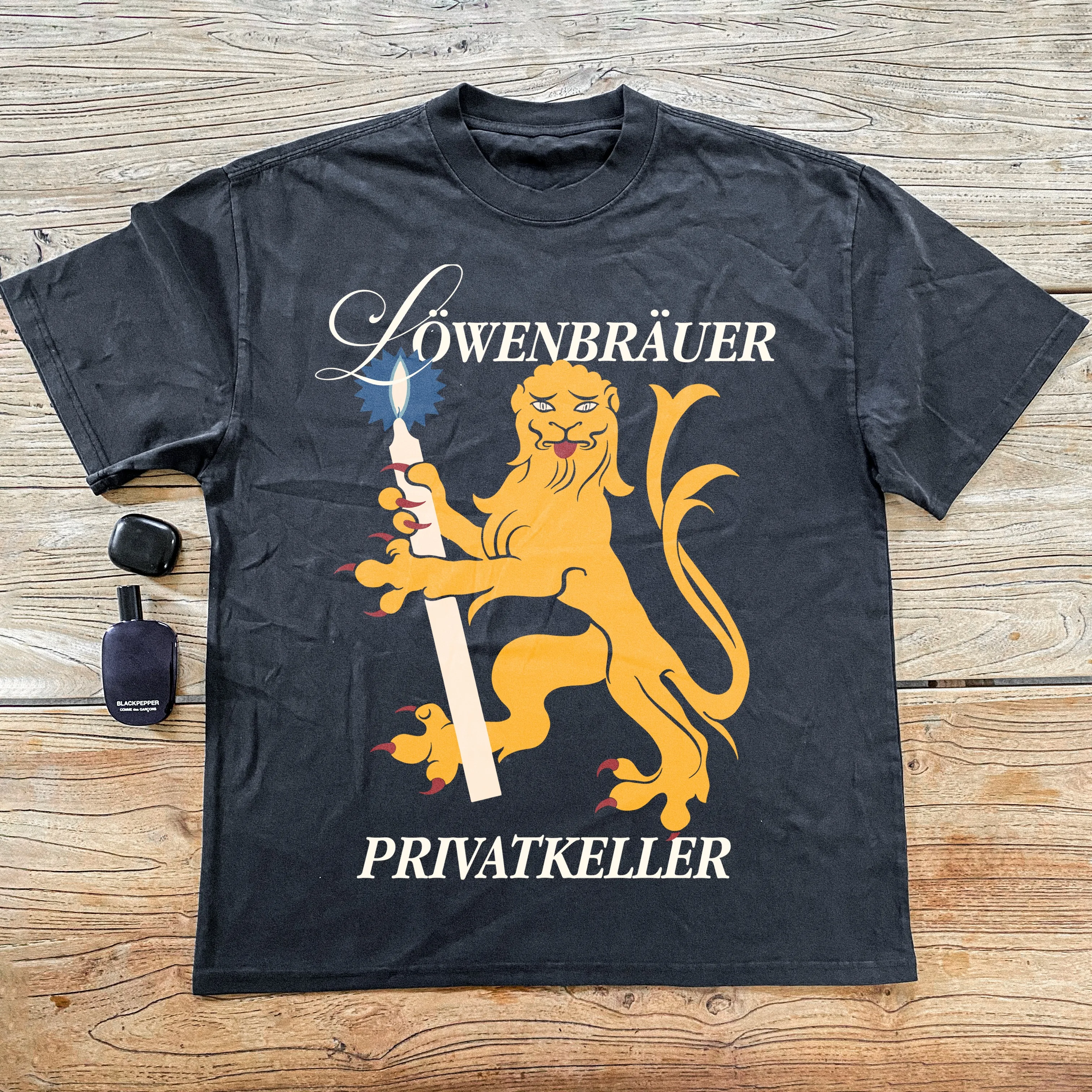 Vintage Löwenbräuer Privatkeller Lion Candle Graphic T-Shirt Cotton Men Women Streetwear Tee