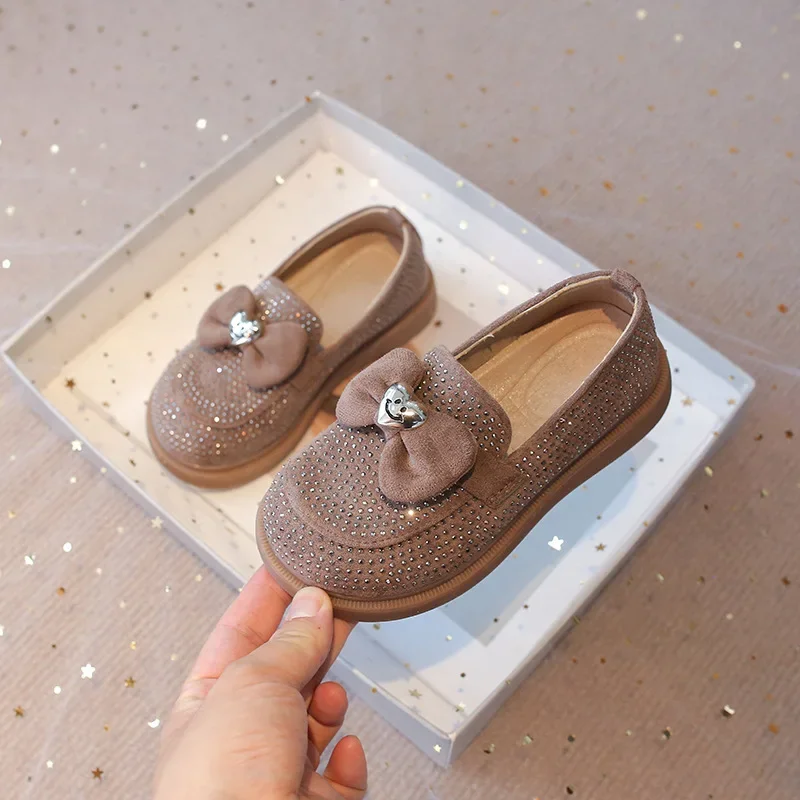 Girls Casual Shoes for Medium Big Kids Fashion Bow-know with Heart Princess Sweet Bling Rivets Sweet Children Loafers Slip-on