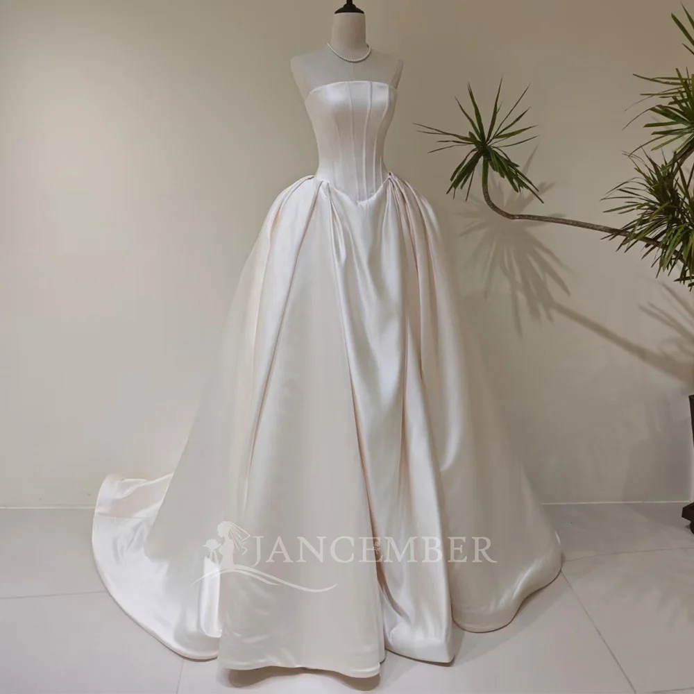 First-rate Bride Dresses Wedding Ball Gown Backless Lace up Customized Strapless A-line robe de mariée