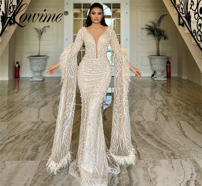 Feathers Long Sleeves Dubai Evening Dresses Glitter Sequins Handmade Beaded Champagne Formal Wedding Party Dress Haute Couture