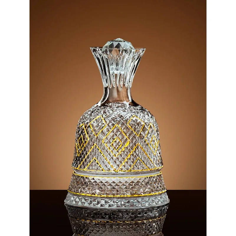 Crystal bottom vortex decanter, gold-painted model   360 fast rotating decanter, crystal glass new red wine dispenser, household