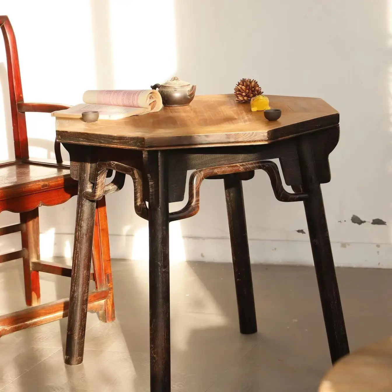 

Old elm octagonal table all solid wood antique tea table square table
