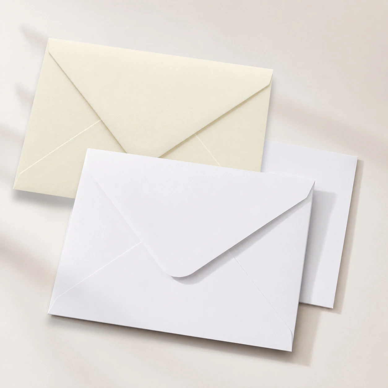 50pcs 150g Paper 18.4x13.3cm Envelopes Wedding Invitation White High-grade Business Greeting Postcard Stationery Supplies Bag