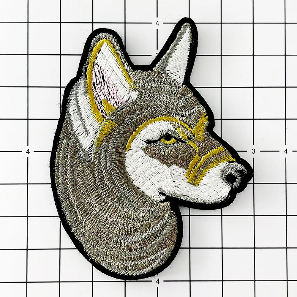 Wolf Cloth Patch Badge Embroidered Hippie Iron on Patches for Clothes Stickers Cover Repair Hole