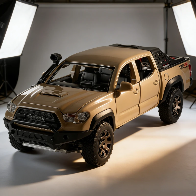 

Модель внедорожника Takuma из сплава, масштаб 1:32, персонализированная, со звуком и светом, открывающиеся двери, игрушечная машинка, подарок для детей